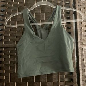 Cropped Alo yoga top